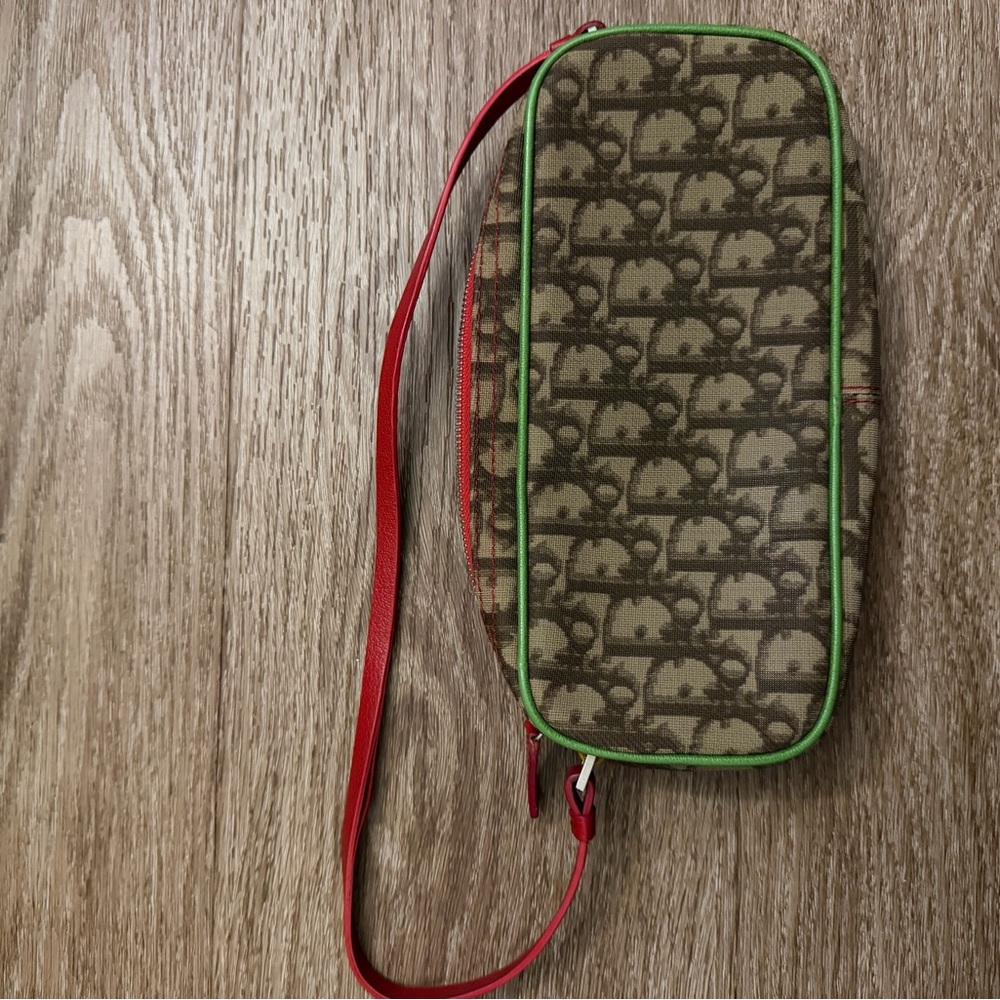 Brown and Red Patterned Wristlet - image 1